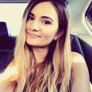 Meet your Posher, Cristina